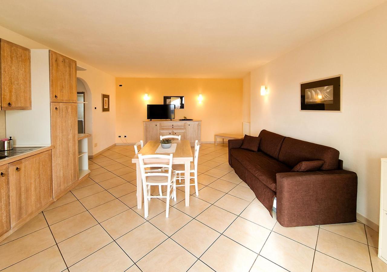 Leberides Apartment La Maddalena  Exterior photo