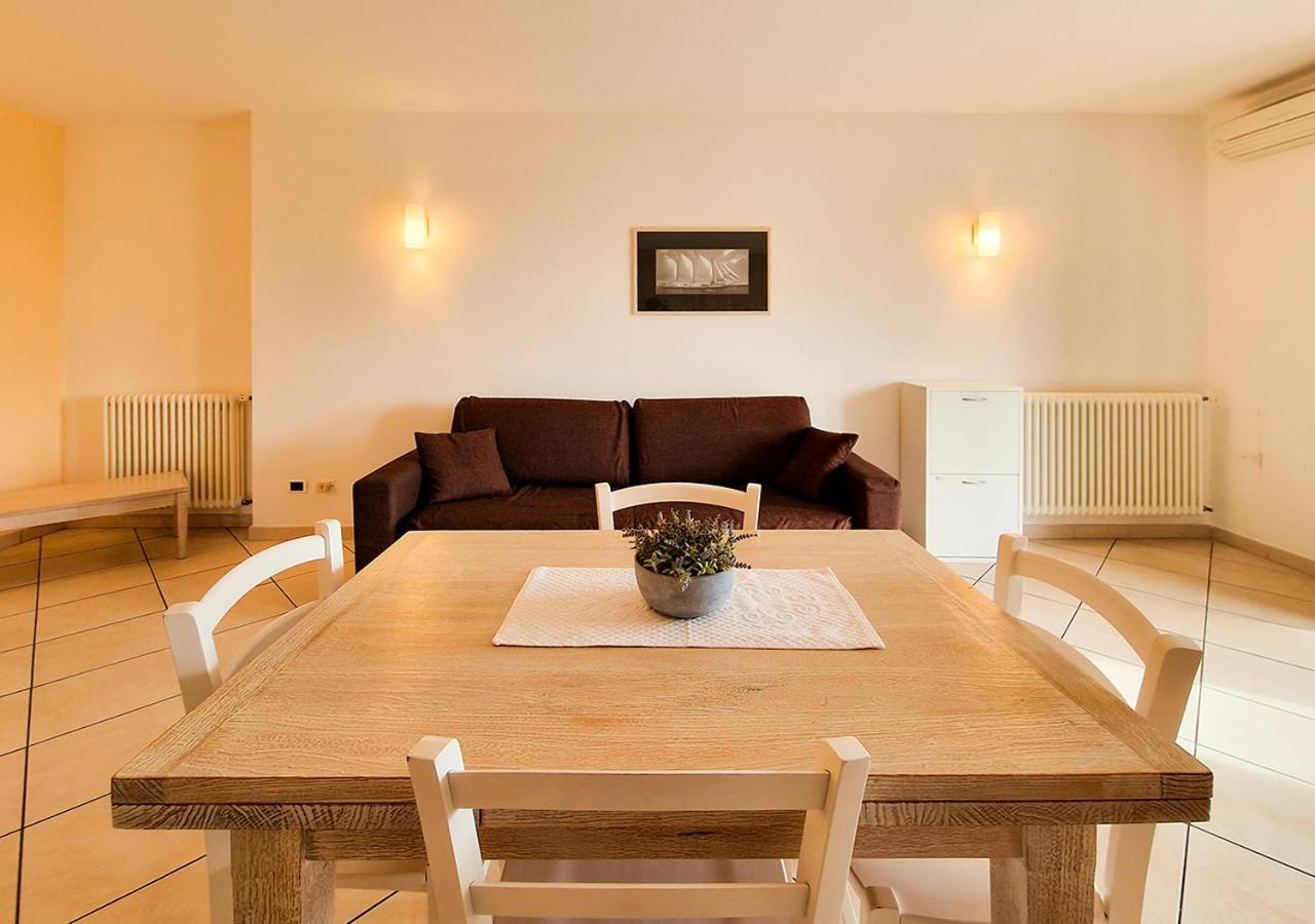 Leberides Apartment La Maddalena  Exterior photo