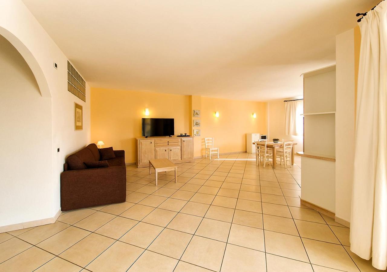 Leberides Apartment La Maddalena  Exterior photo